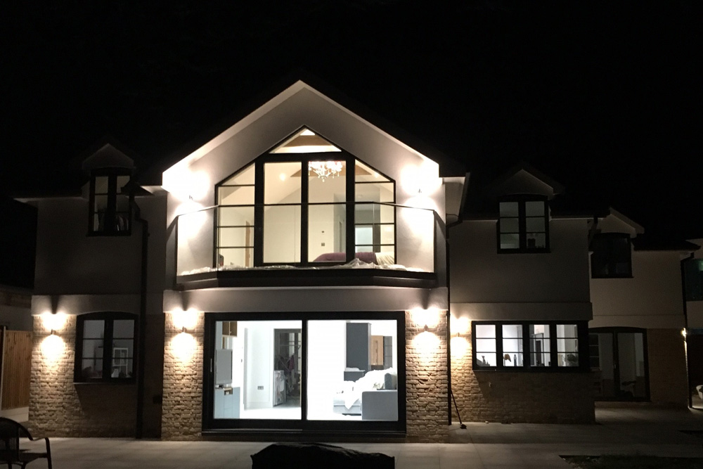 Luxury house exterior decoration by KD & Z Waller decorators